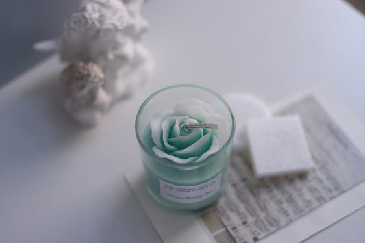 JADE.YU scented candle