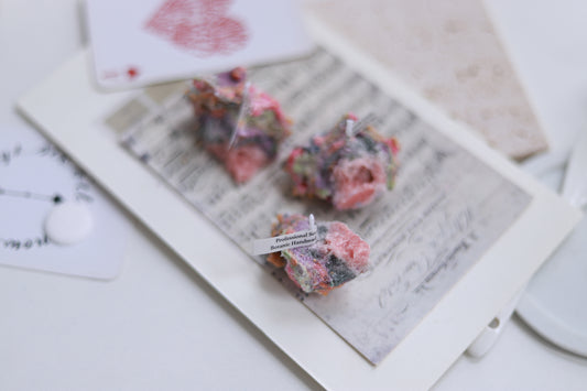 JADE.YU scented candle