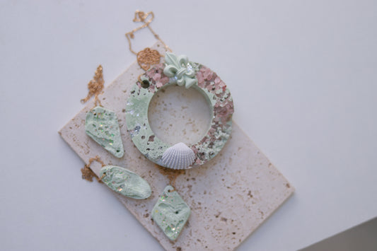 JADE.YU scented candle